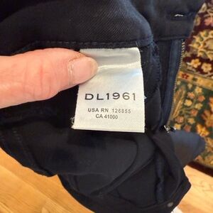 DL1961 Women's Black Ankle & Cropped Jeans